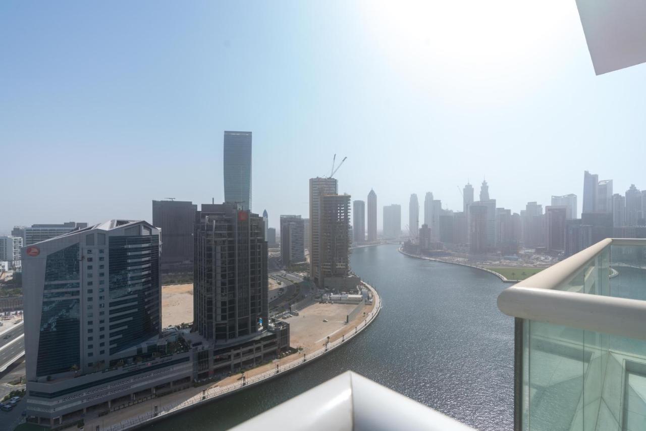 Stunning 2br In Maison Prive Apartment Dubai