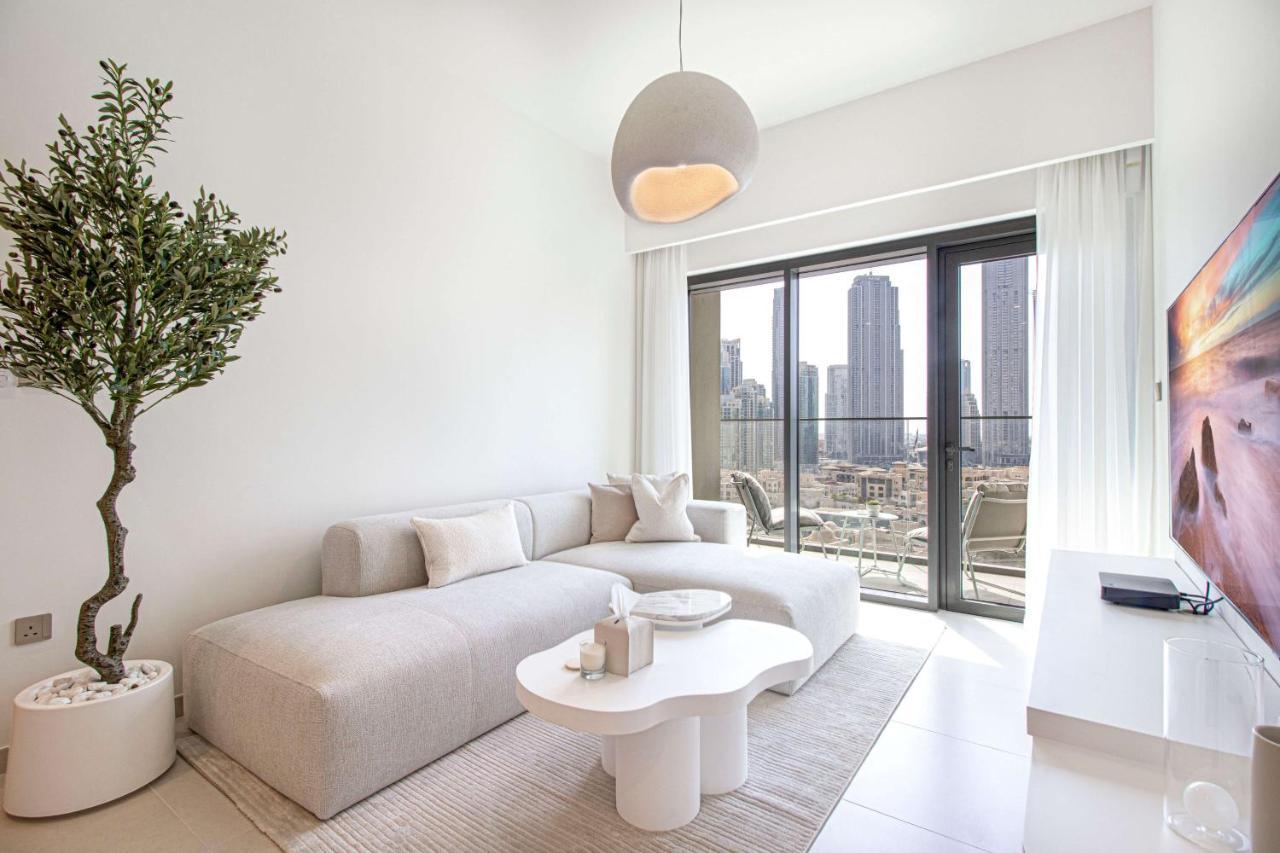 Havenue At Burj Royale - Full Burj Khalifa View - 2 Bed - Pool - Gym Apartment