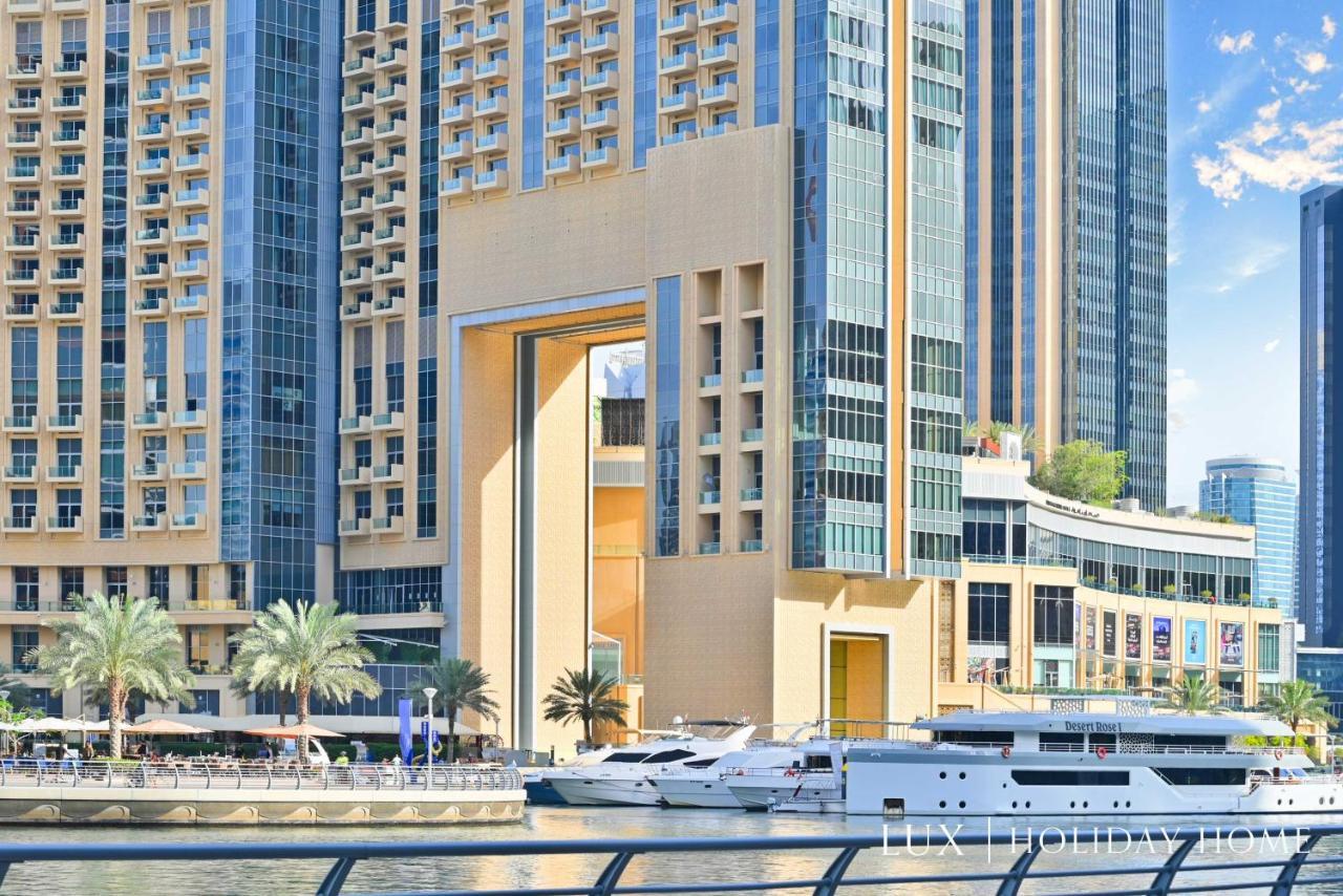 Lux The Cayan Superior In The Marina Apartment