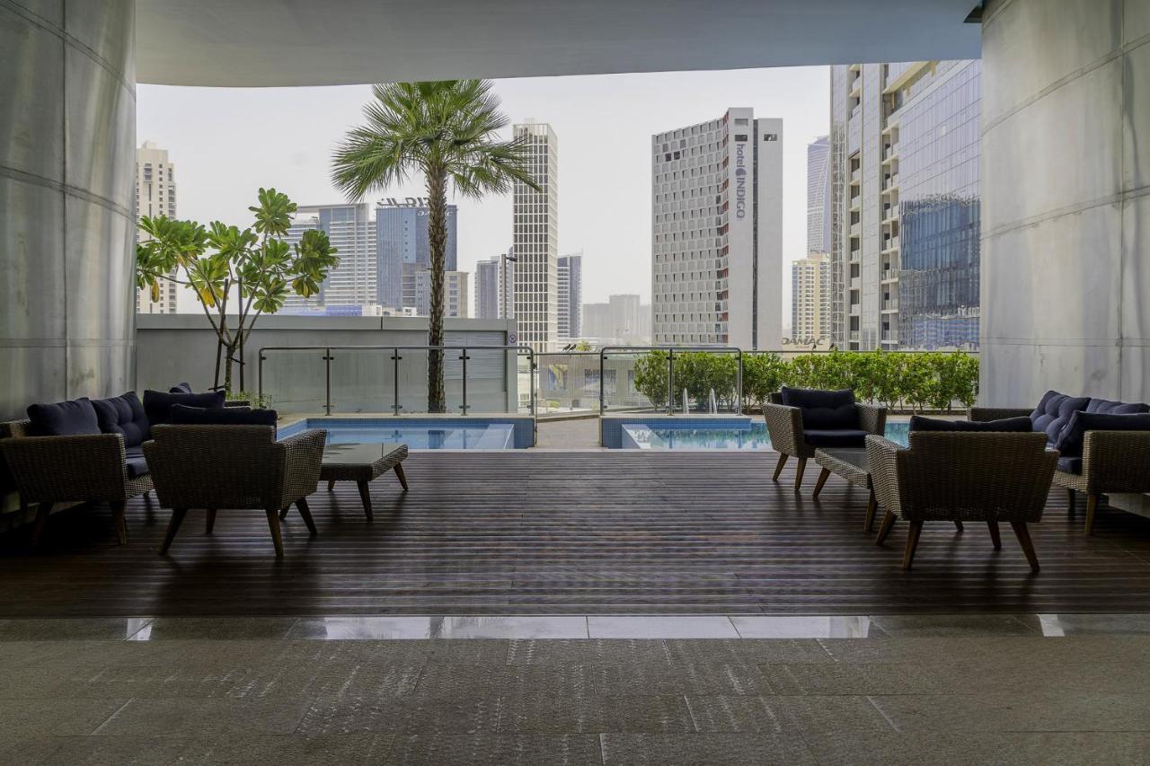 Elegant Amidst Vibrant Area With Balcony Apartment