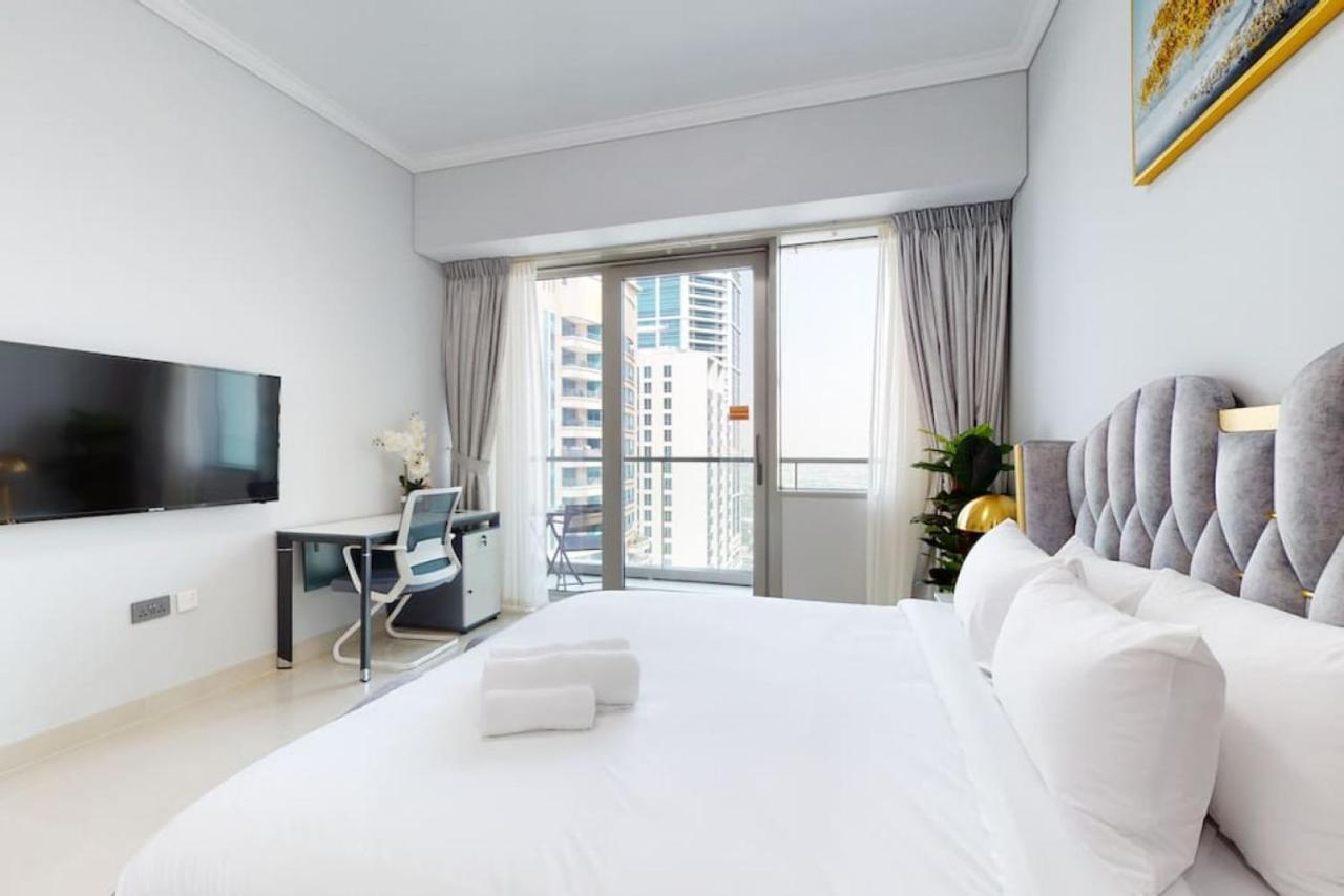 Ocean Heights - Gorgeous One Bedroom Apartment Dubai