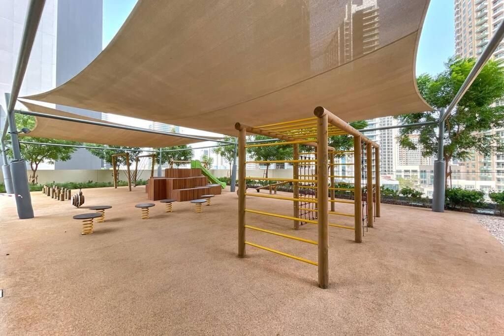 First Class 2bd, Full Burj Khalifa View In The Heart Of Downtown Apartment Dubai