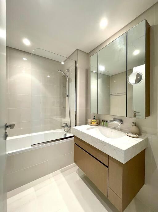 Apartment Dar Vacation-luxurious 1br In Isle, Emaar Front Dubai