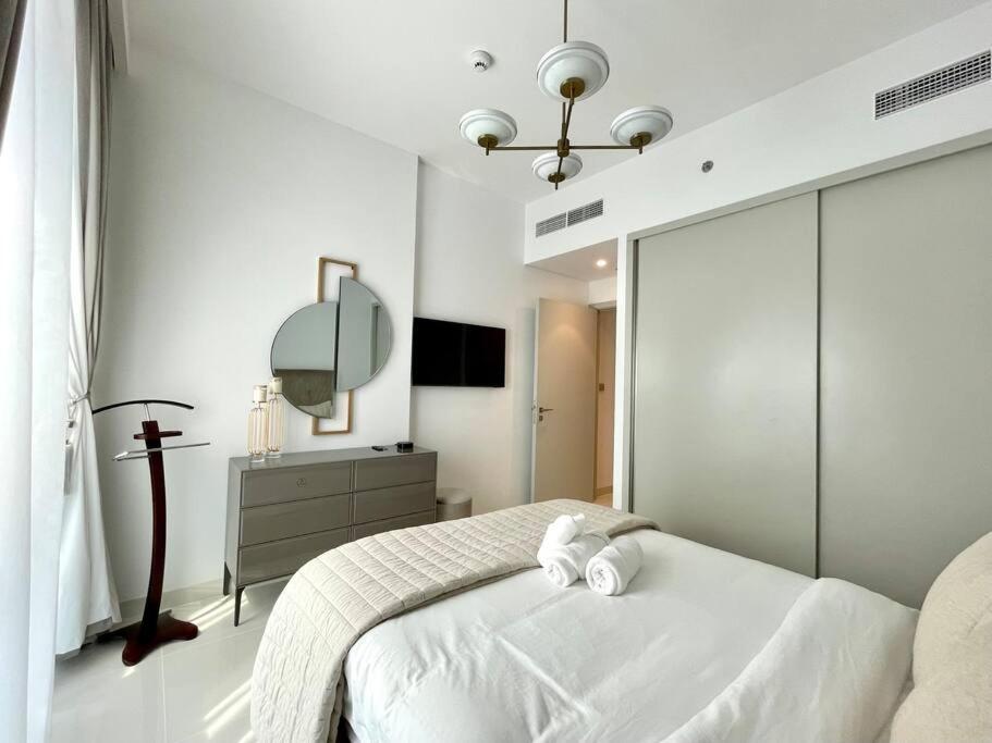 Dar Vacation-luxurious 1br In Isle, Emaar Front