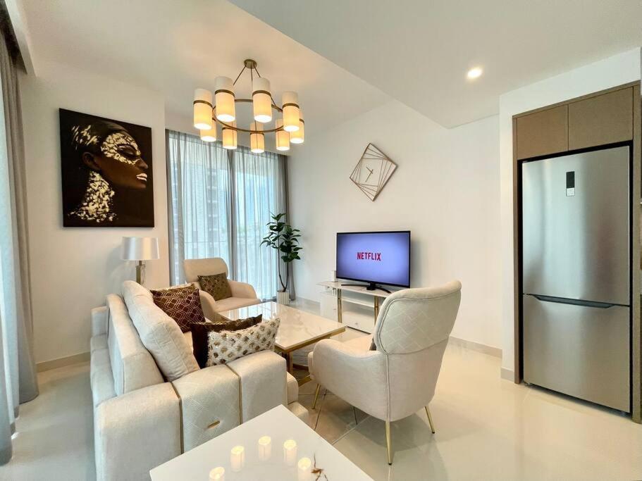 Dar Vacation-luxurious 1br In Isle, Emaar Front * Dubai