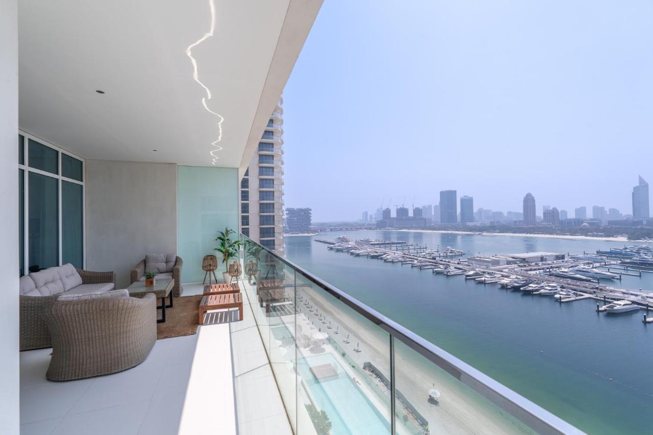 Apartment Elegant Seaside Living 3-bedroom Emaar Beachfront By Suiteable Dubai