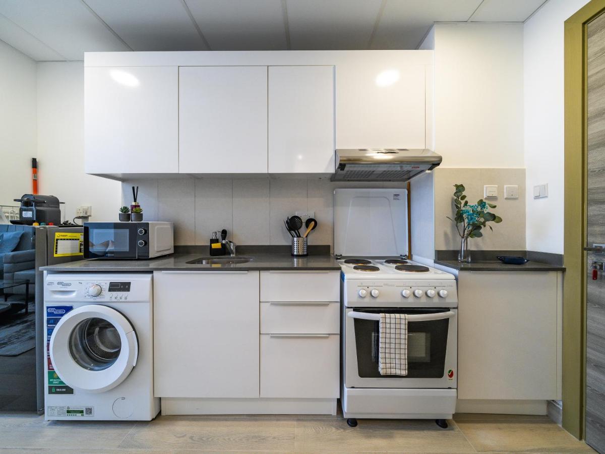 Apartment Incredible In Bloom Heights - Jvc *