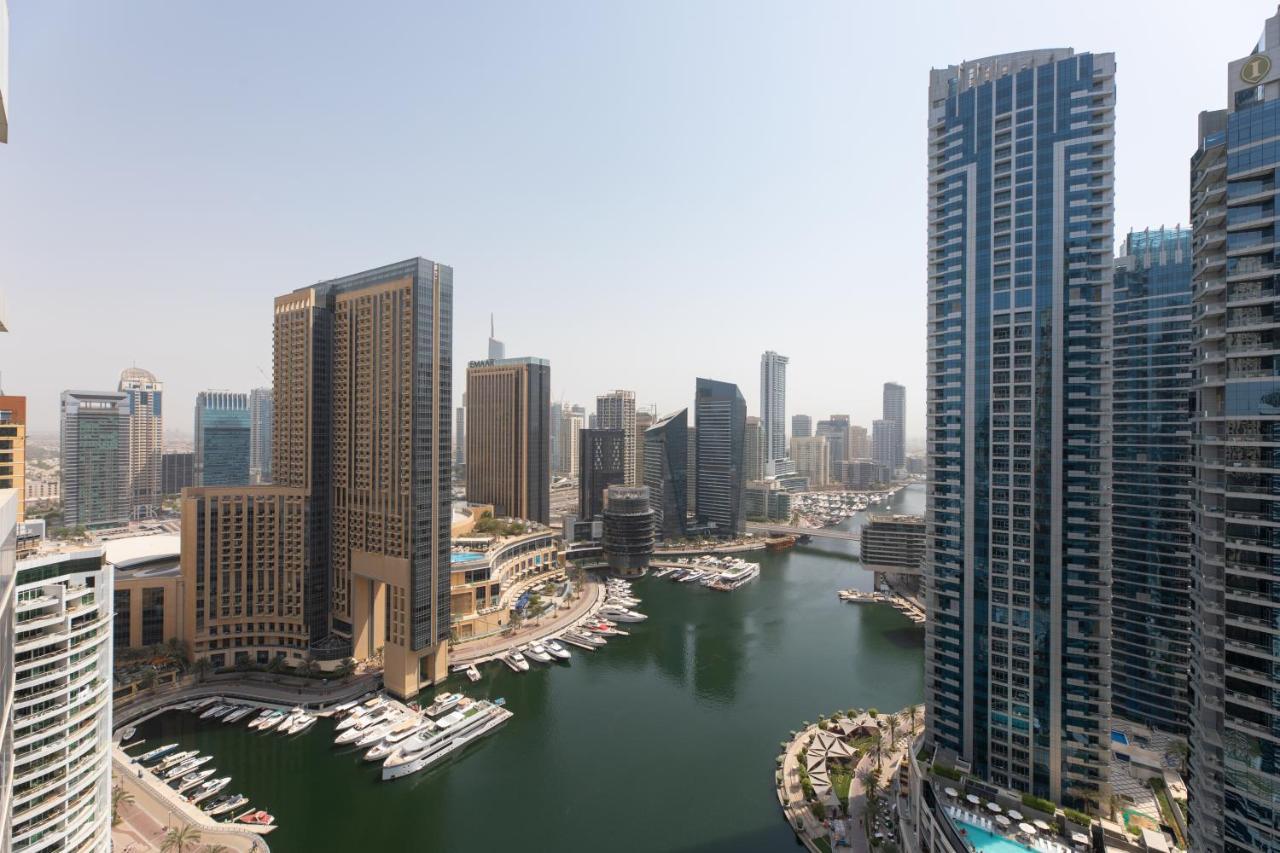 Waterfront With Stunning View! Apartment *