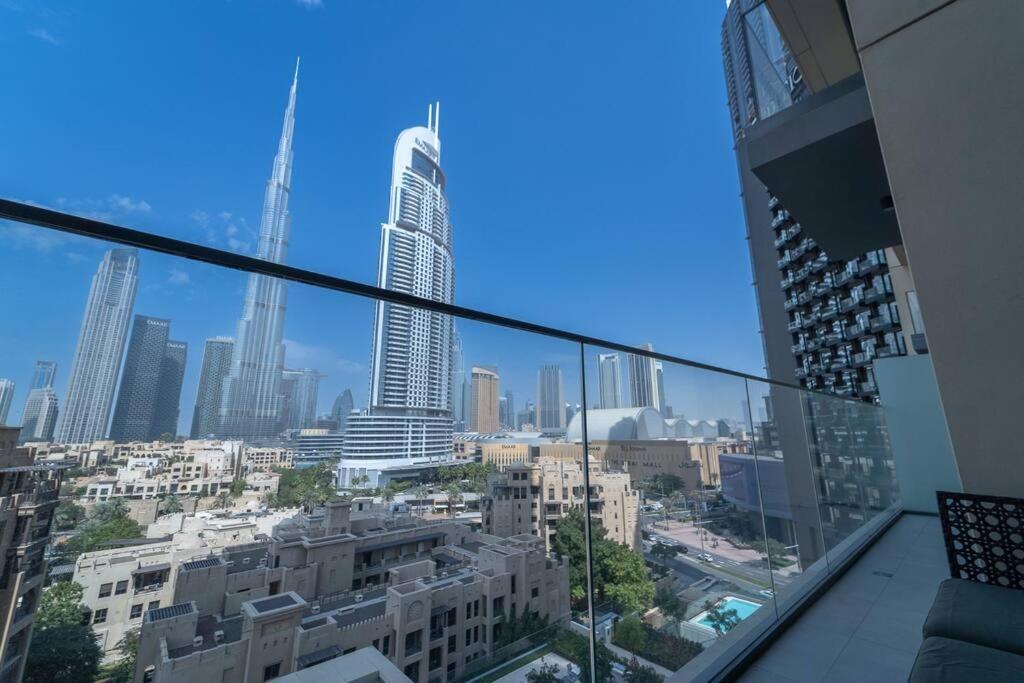 Vogue Downtown - Burj Royale - Spectacular Burj Khalifa & Mall View Apartment