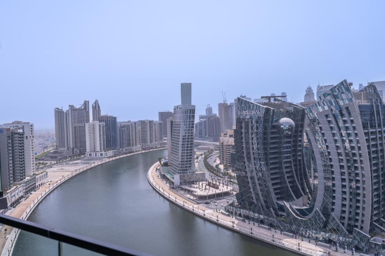 Canal Front With Burj Khalifa View By Suiteable Apartment