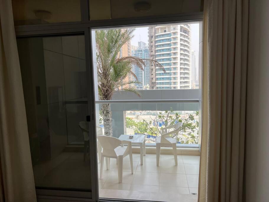 Apartment Studio In Sky View Tower Marina Dubai