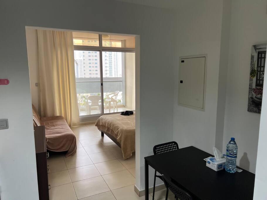 Apartment Studio In Sky View Tower Marina *