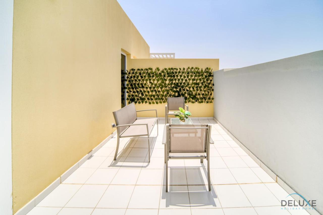 Magnificent 3br Townhouse At Damac Hills 2, Dubailand By Deluxe Homes Apartment *