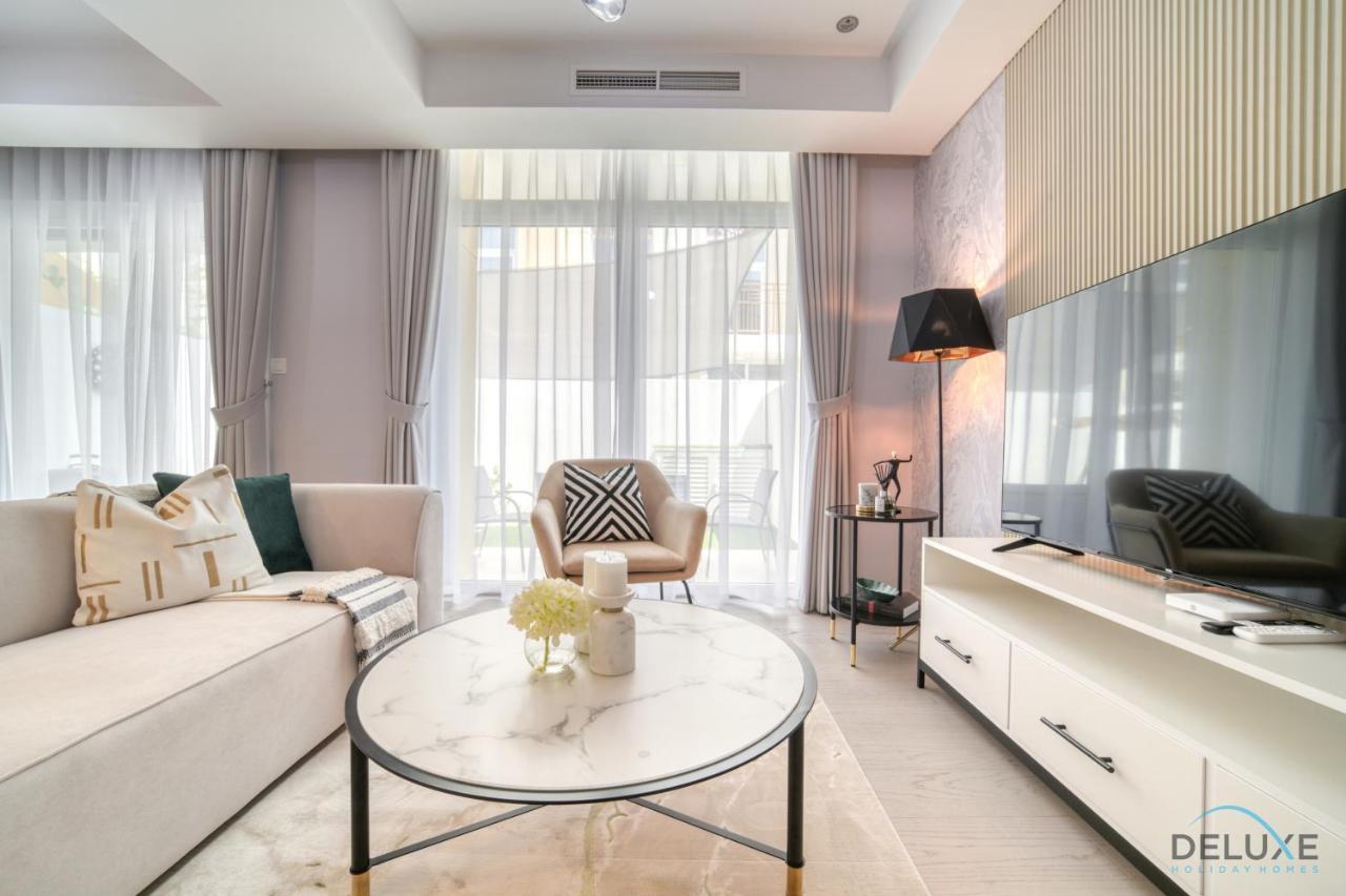 Apartment Magnificent 3br Townhouse At Damac Hills 2, Dubailand By Deluxe Homes Dubai