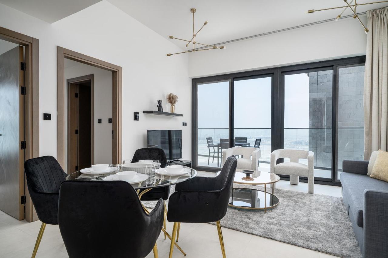 Alh Vacay 1513 - With Private Jacuzzi 2 Bedrooms In Binghatti Canal * Dubai