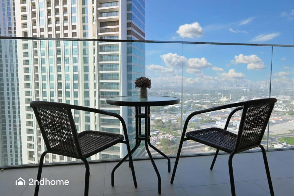 Apartment Luxurious 1 Bed With Direct Access To Mall