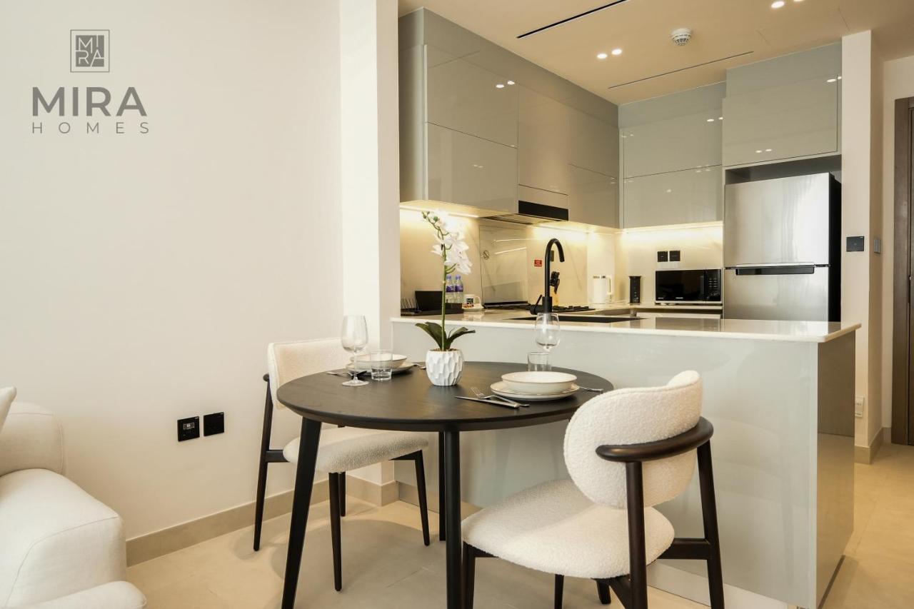 Mira Homes - Serviced 1 Bedroom With Canal View Apartment *