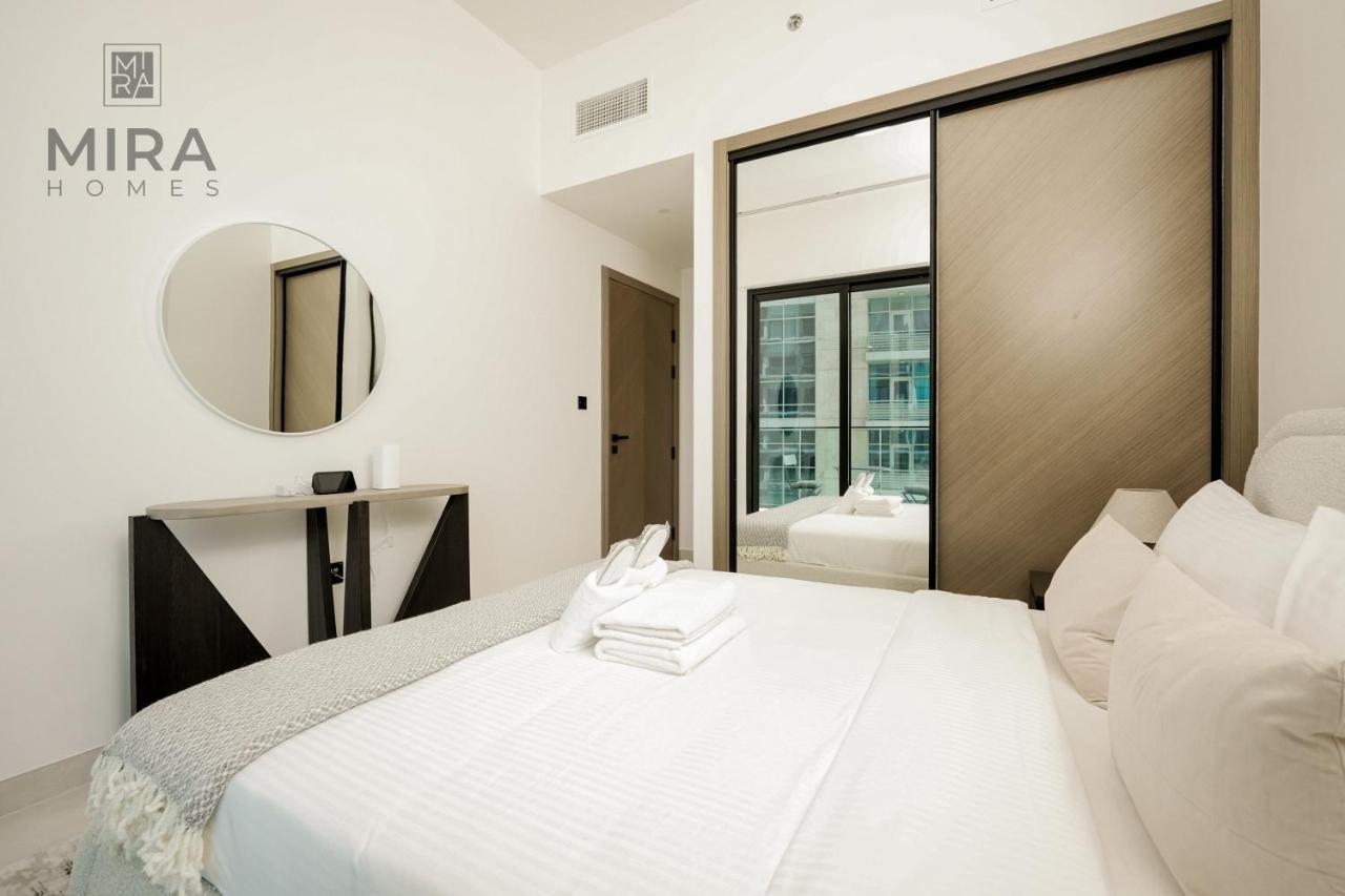 Mira Homes - Serviced 1 Bedroom With Canal View Dubai