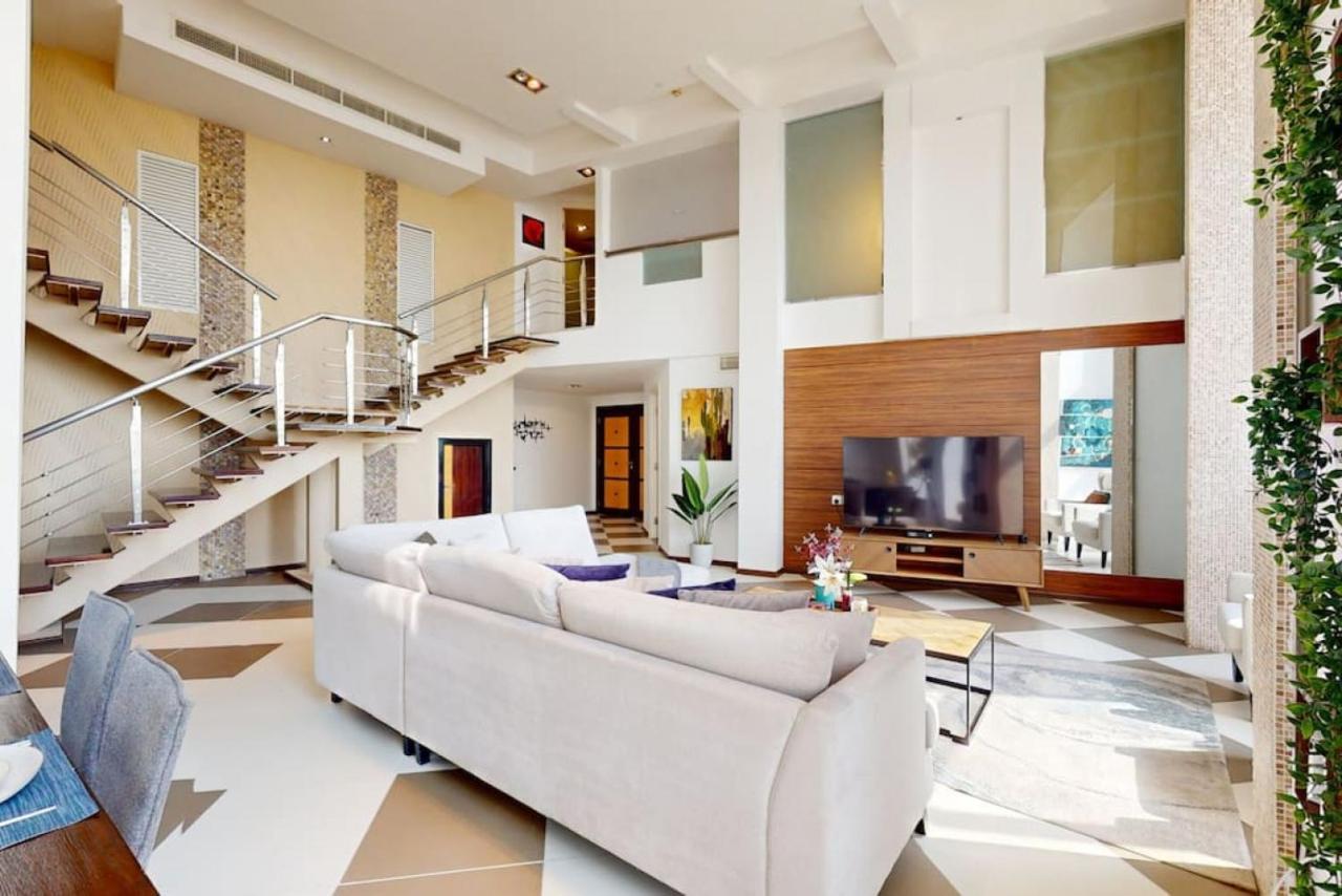 Apartment Bahar 1 - Opulent Three Bedroom Dubai