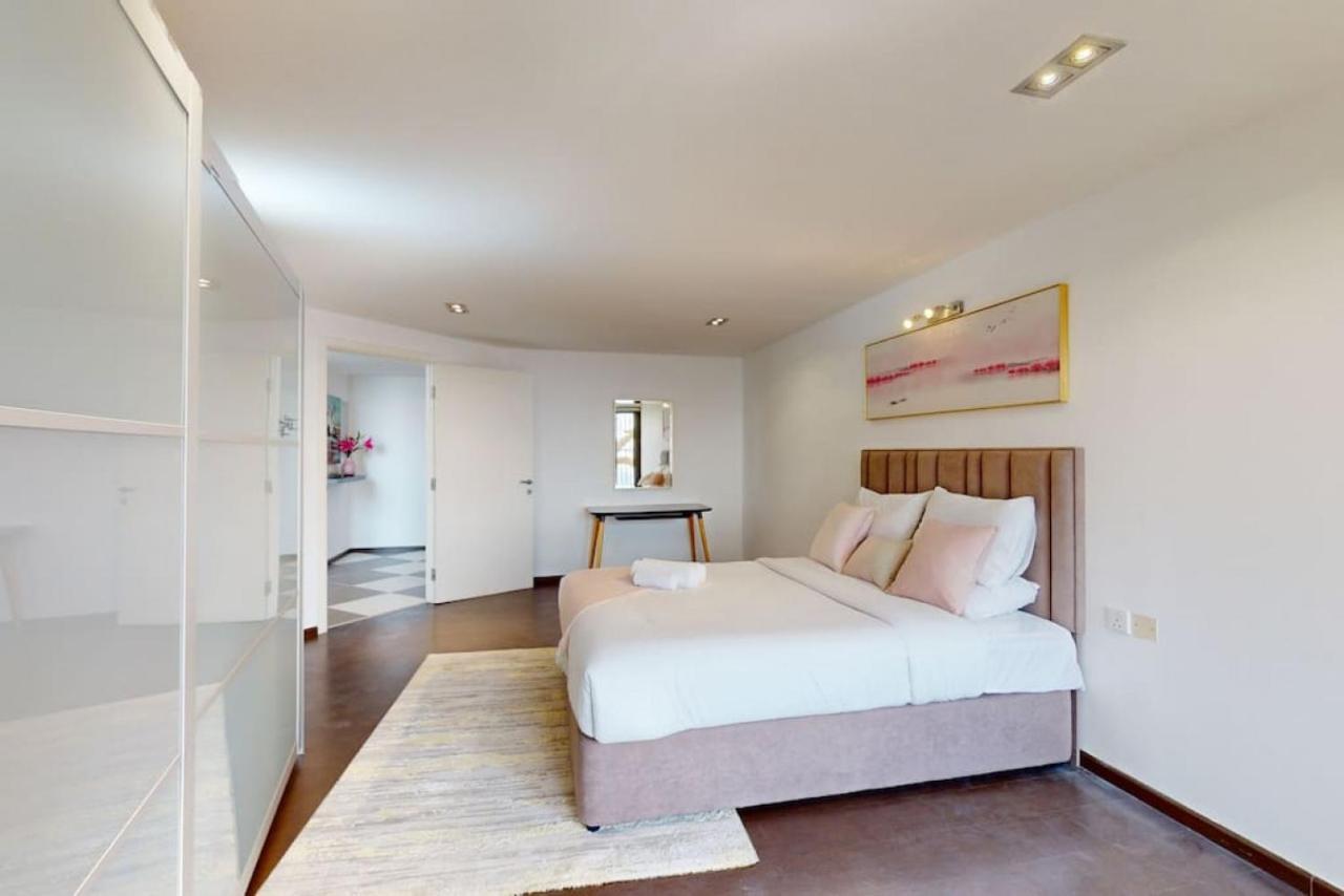Bahar 1 - Opulent Three Bedroom *