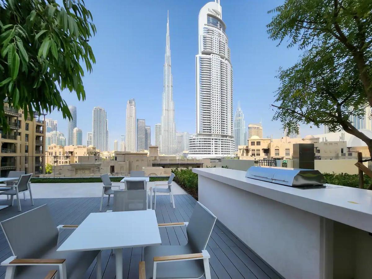 Panoramic Burj Khalifa & Fountain View Apartment *