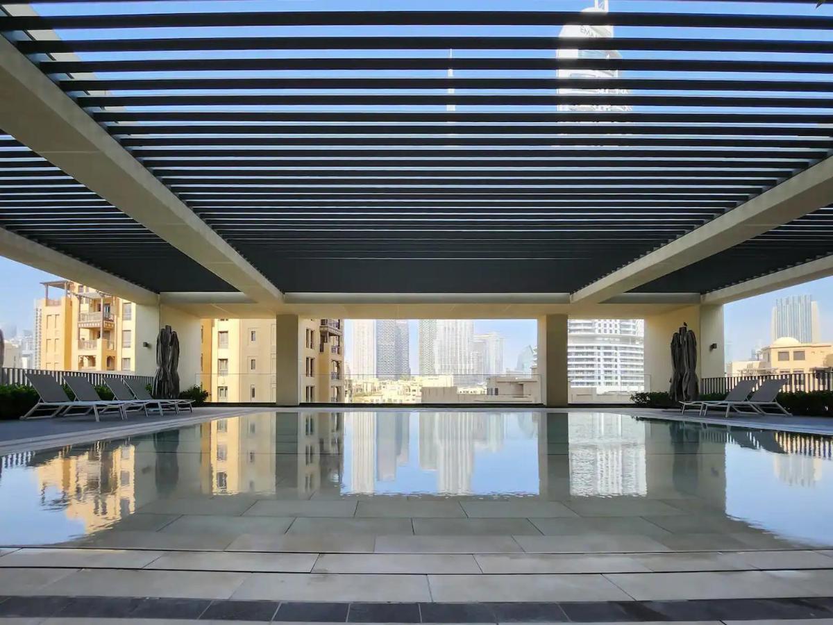 Panoramic Burj Khalifa & Fountain View Apartment