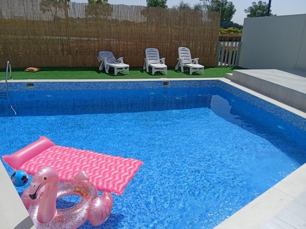 New Arabian Hills Villa- 3 Bedroom & Maid Golf Grove With Private Pool Dubai