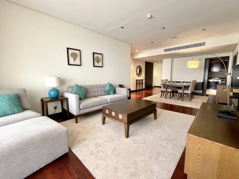 Apartment Dar Vacation - Spacious Seaview 2br Dubai