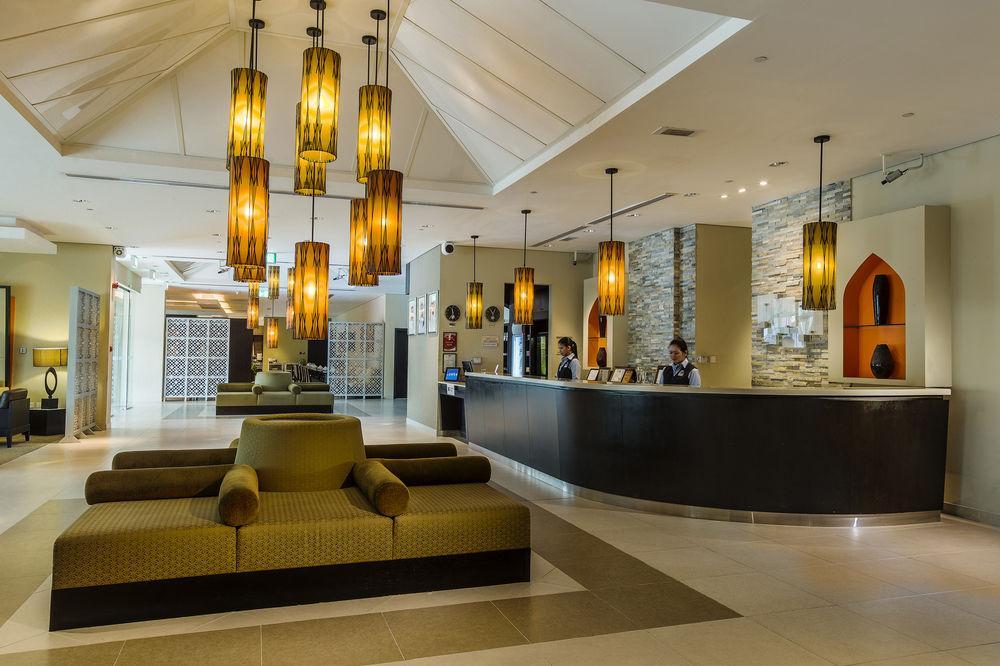 Hotel Express Safa Park, An Ihg Dubai