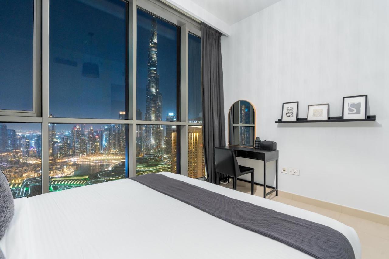 Ultimate Full Burj Khalifa & Downtown Views Designer Luxury High Floor Connected To Mall For 4 People Dubai