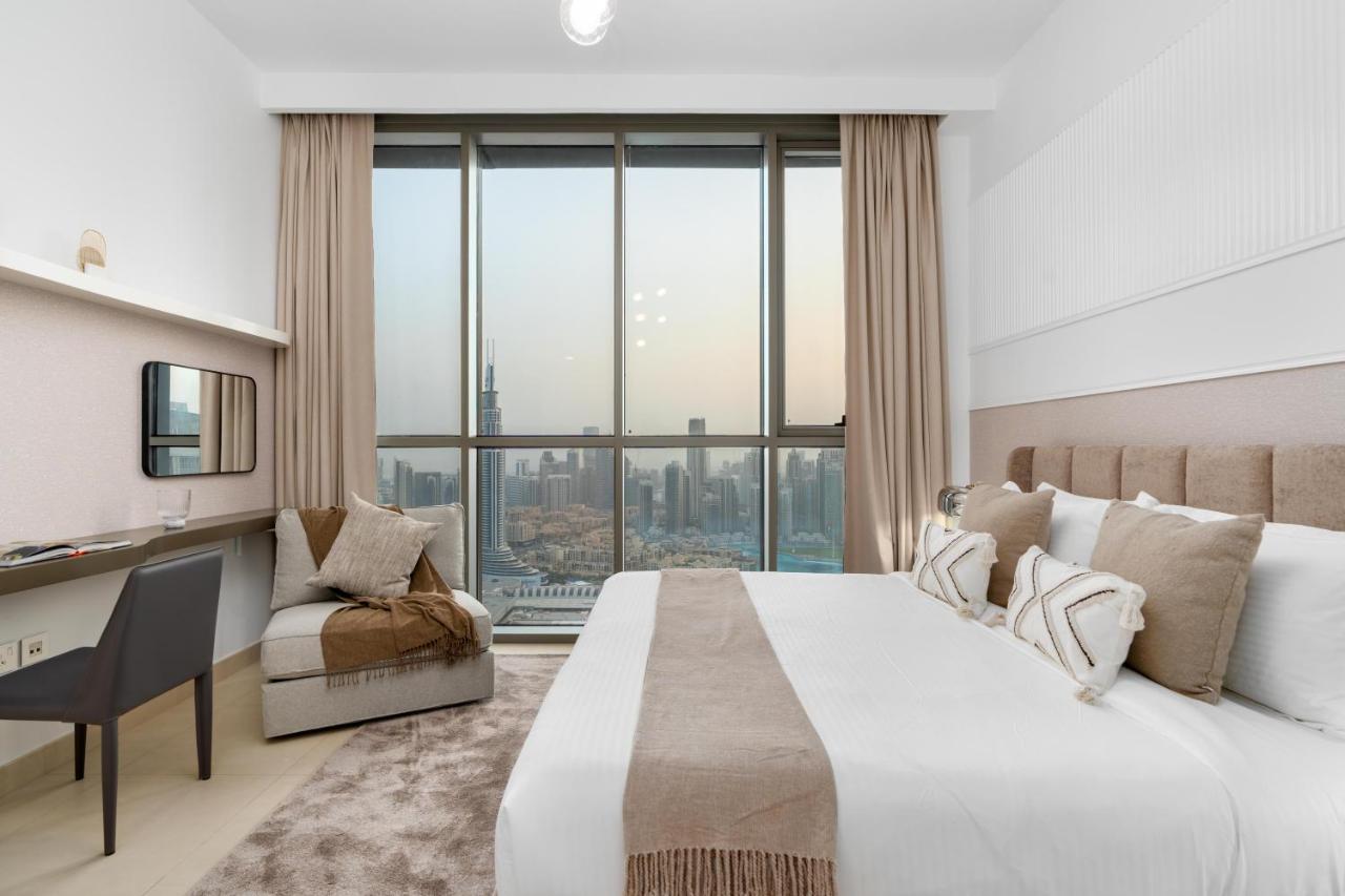 Ultimate Full Burj Khalifa & Downtown Views Designer Luxury High Floor Connected To Mall For 4 People