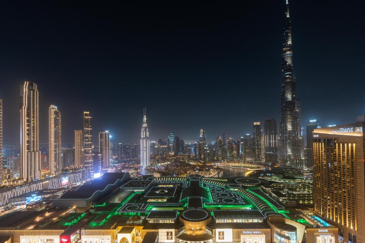 Apartment Ultimate Full Burj Khalifa & Downtown Views Designer Luxury High Floor Connected To Mall For 4 People