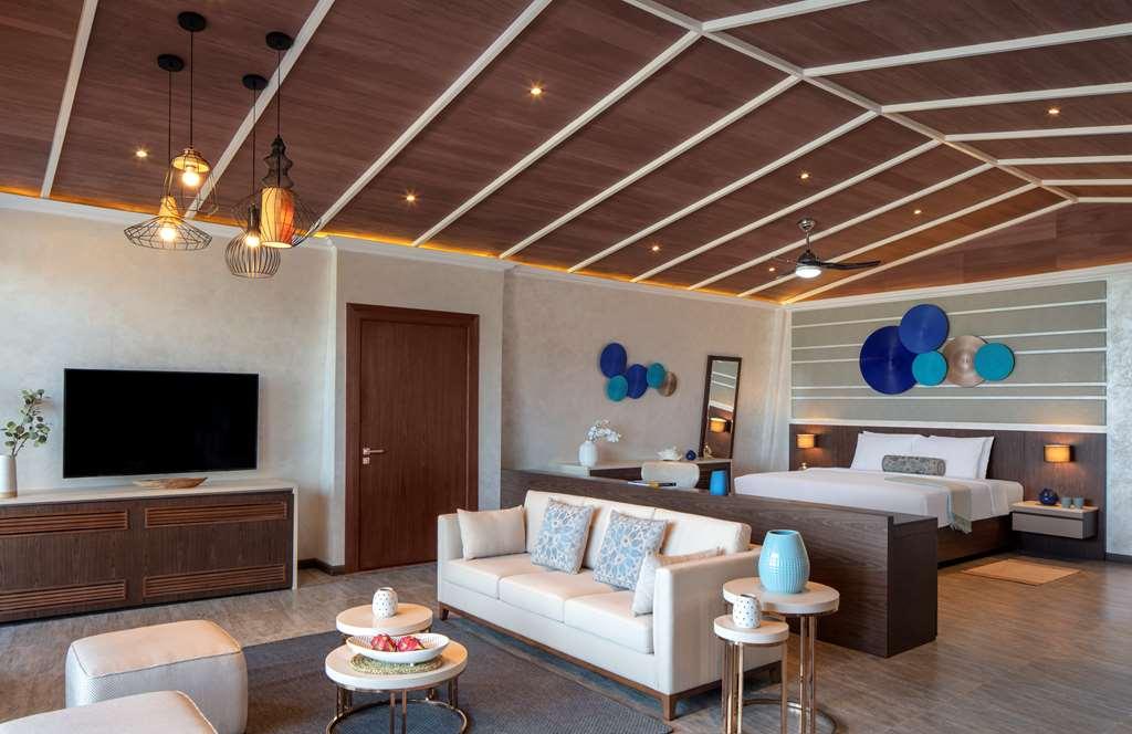 Hotel Anantara World Islands *