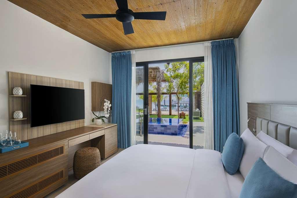 Hotel Anantara World Islands *