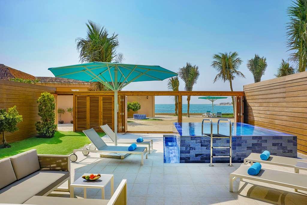 Anantara World Islands *
