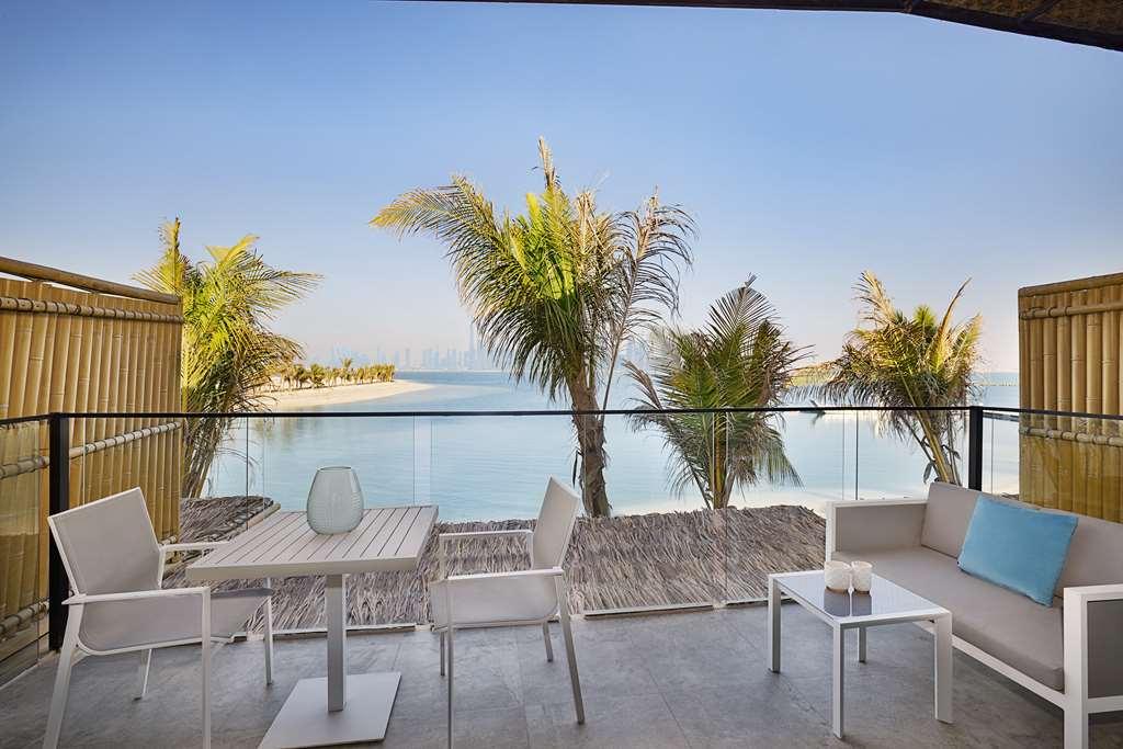 Hotel Anantara World Islands *