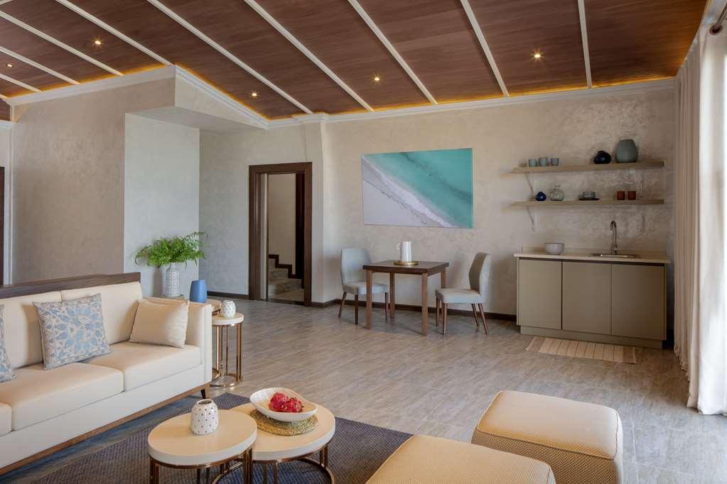 Anantara World Islands Hotel Dubai