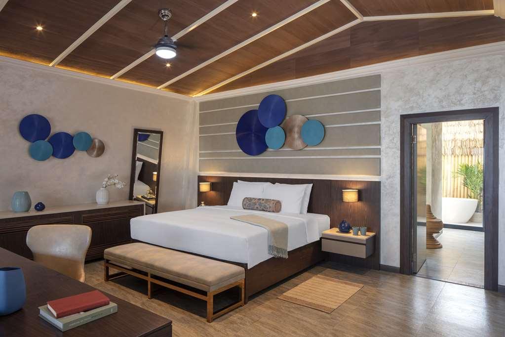 Anantara World Islands Dubai