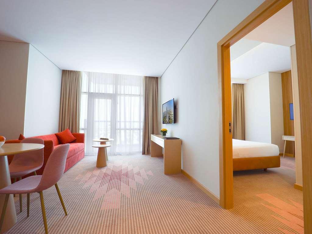 Hotel Novotel Jumeirah Village Triangle