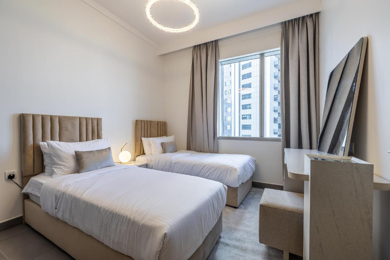 Apartment Spacious 3bdr With Maid I Creek Harbour I Creek Gate Tower 2 Dubai