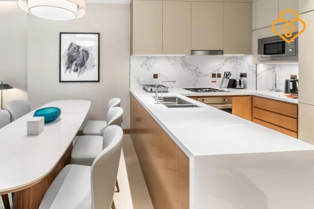 Keysplease 2br Address Opera Minutes To Mall, Downtown 29 *