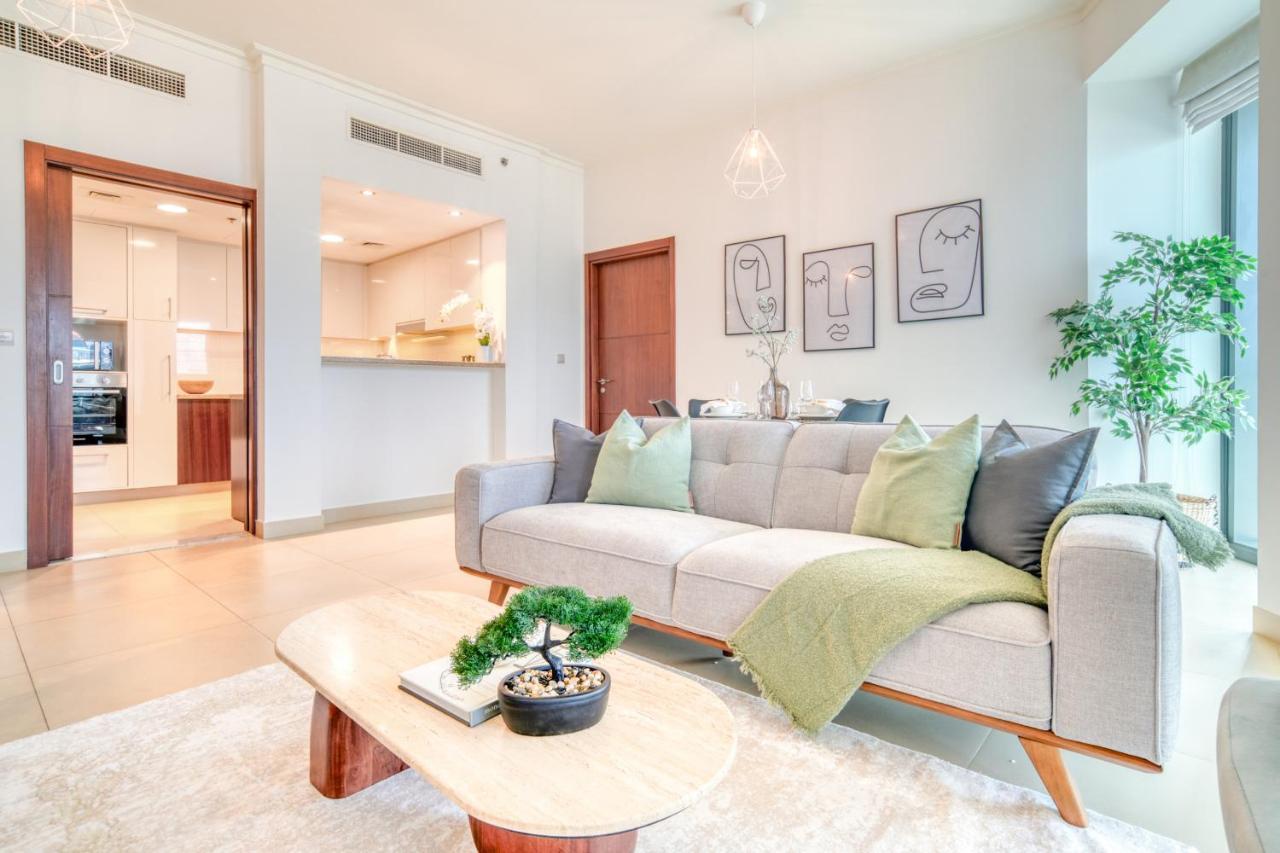 Apartment Burj Vista Tower 1 - View, Downtown - Mint *