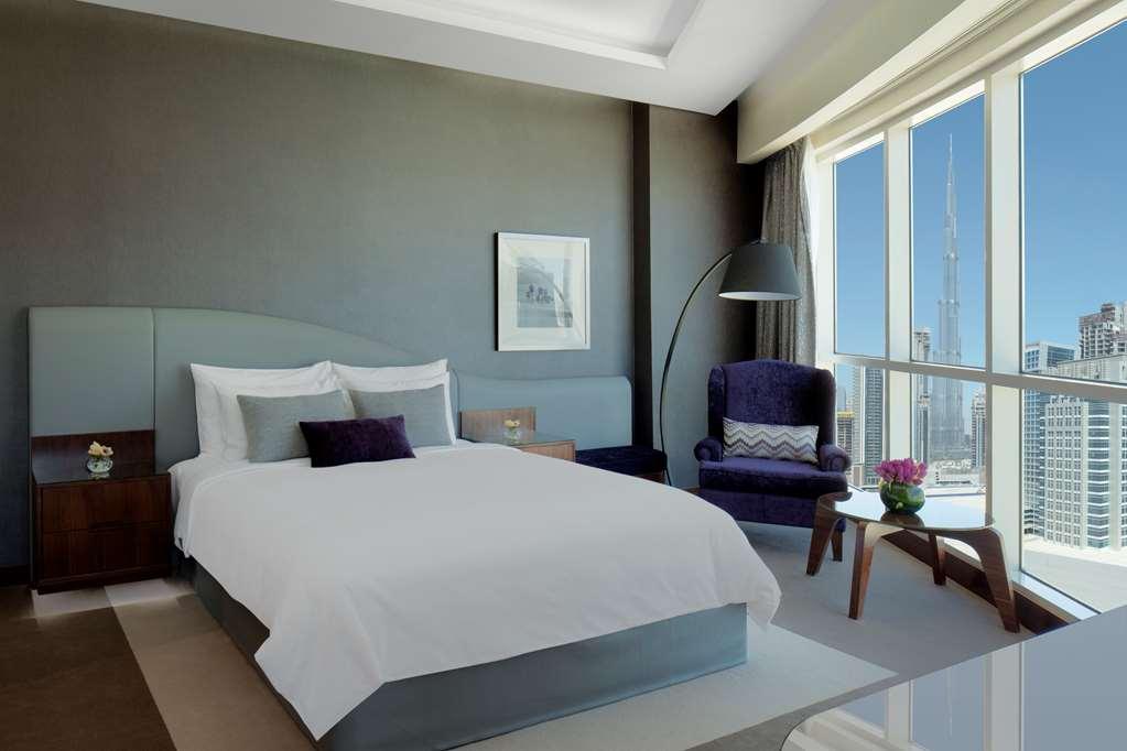 Radisson Blu Hotel. Waterfront Hotel