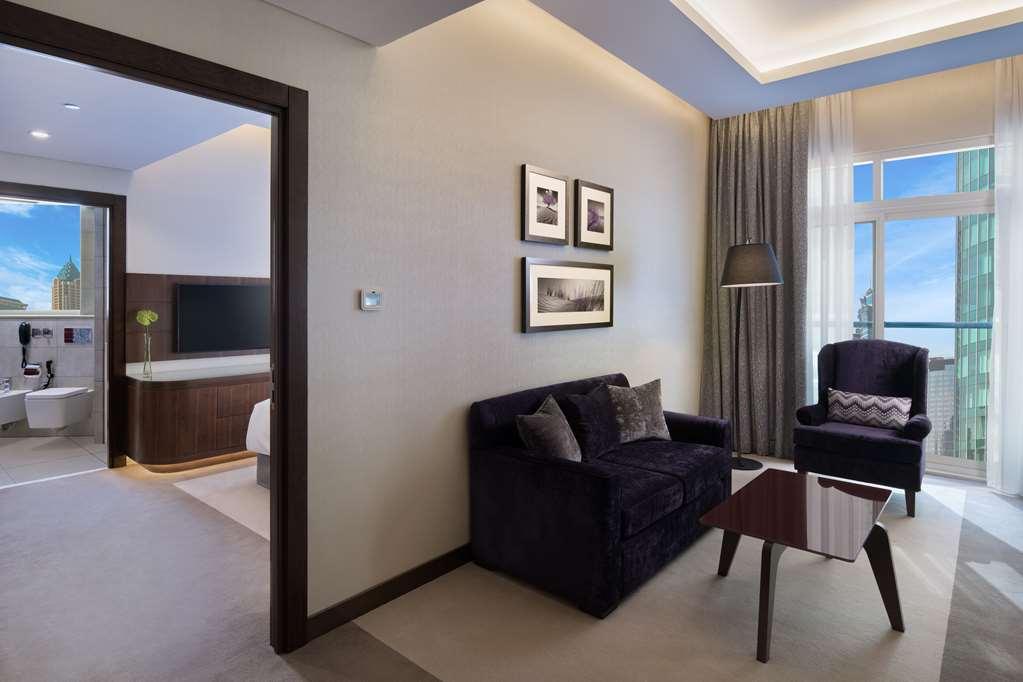 Radisson Blu Hotel. Waterfront Hotel *