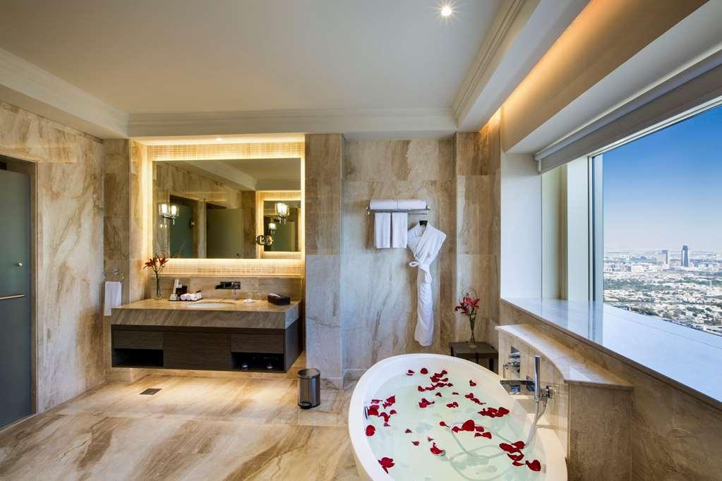 The Tower Plaza Hotel *