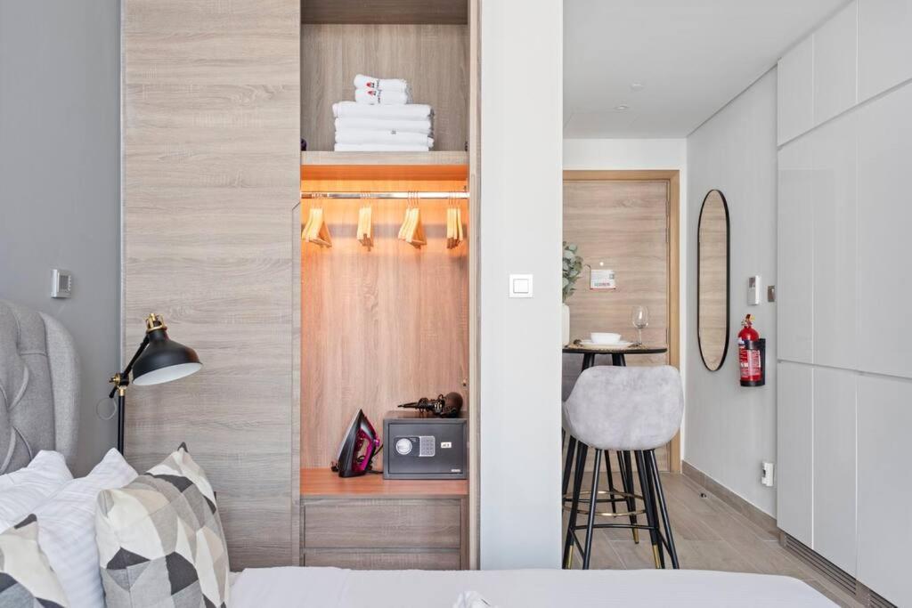 Apartment Stonetree - Studio One Tower Studio - Canal View *