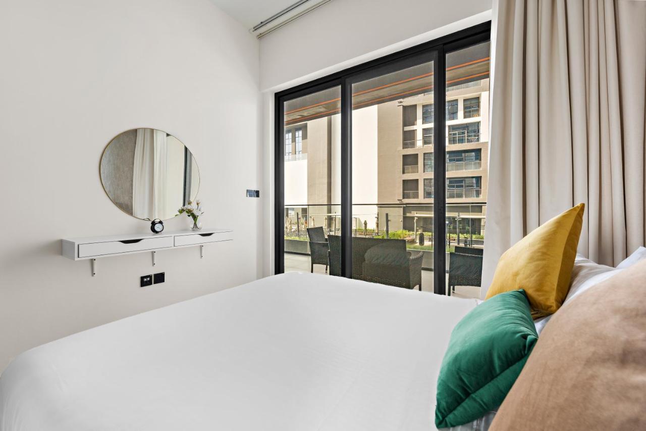 Welhome - Contemporary 1br In Binghatti Canal & Burj Views *