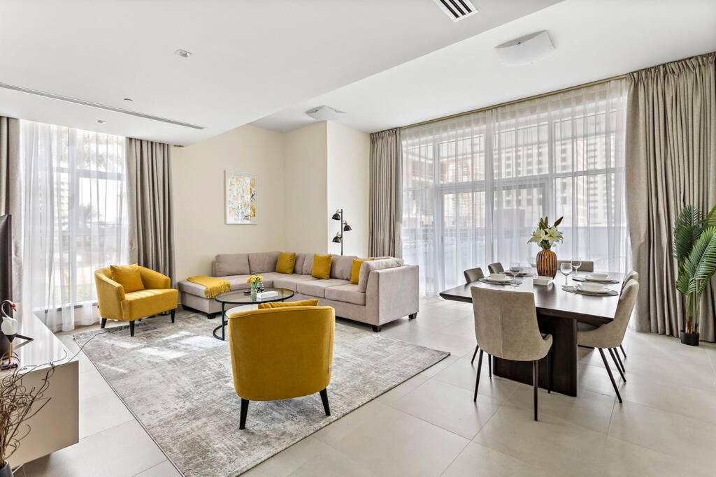 Stonetree - Furnished 2 Bedroom With Maids In Marina Apartment