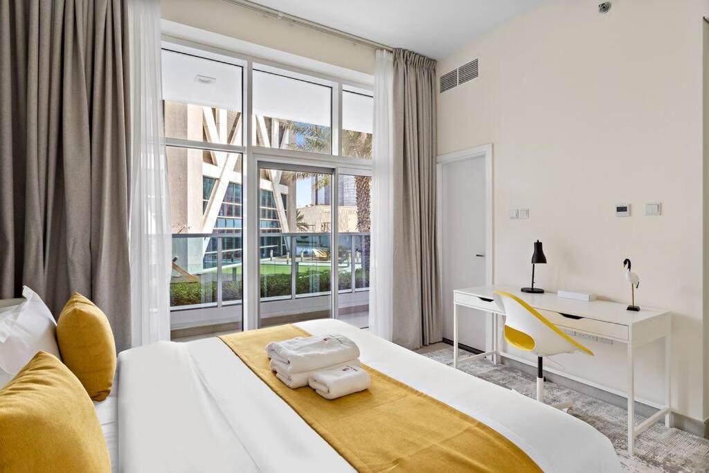 Stonetree - Furnished 2 Bedroom With Maids In Marina * Dubai