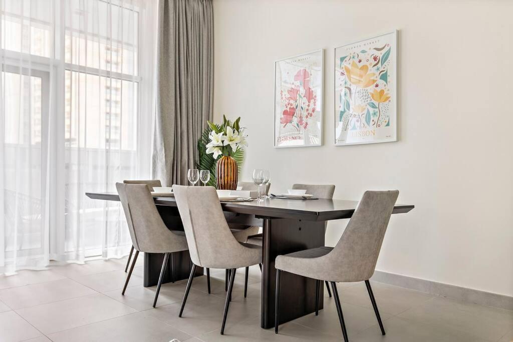 Stonetree - Furnished 2 Bedroom With Maids In Marina Apartment Dubai
